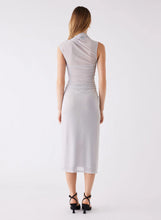 Load image into Gallery viewer, Viola Midi Dress | Esmaee