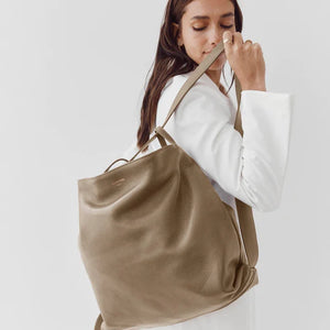 Bella XL Taupe 2-in-1 Convertible Backpack Tote | Vestirsi