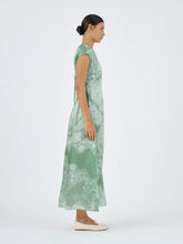 Load image into Gallery viewer, Ceylon Dress - Sari Lace - sage / Roame