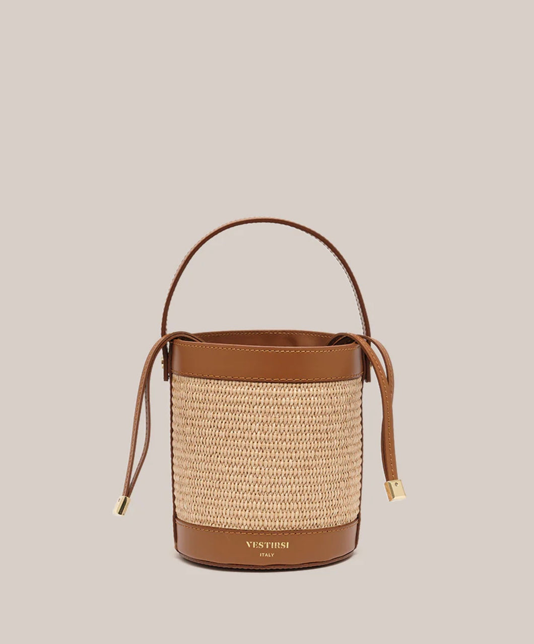 Brittany Tan Raffia Bucket Bag/ Vestirsi