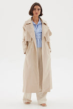 Load image into Gallery viewer, Division  Multi Wear Trench Coat Beige / Sovere