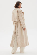 Load image into Gallery viewer, Division  Multi Wear Trench Coat Beige / Sovere