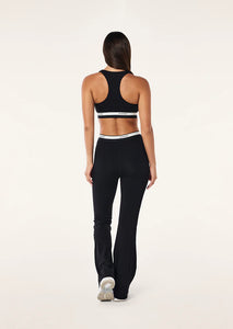 Avant Flare Legging Black / Whisper White / PE Nation