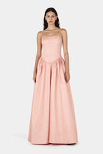 Load image into Gallery viewer, Audrey Gown Rosette / Hansen &amp; Gretel