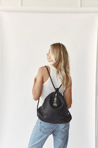 Woven Bella Black 2 in 1 Convertible Backpack Tote / Vestirsi