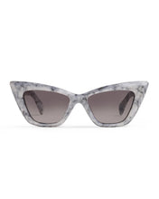 Load image into Gallery viewer, Triomphe Sunglasses, Carrara | Vieux